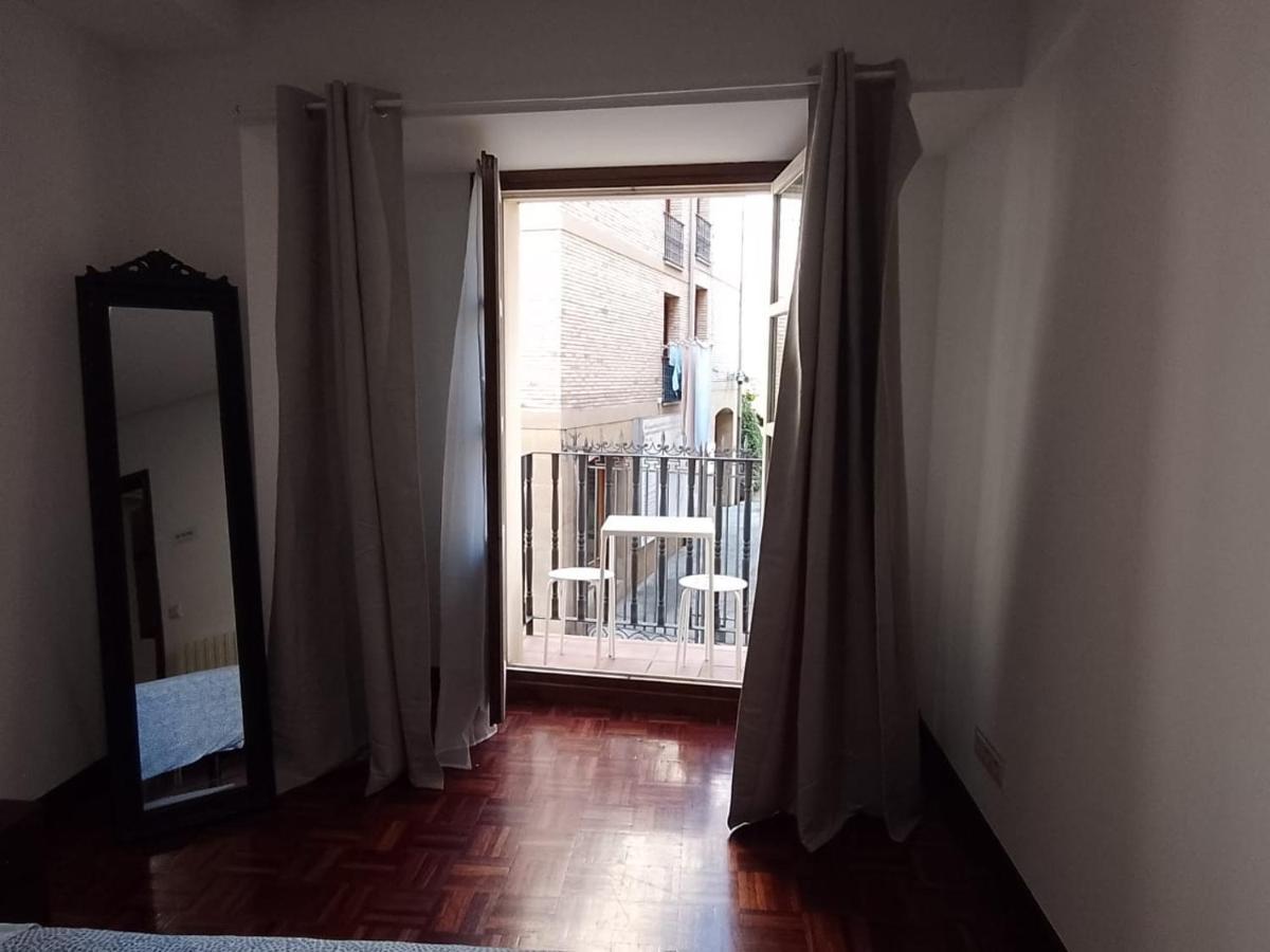 Casa Caminante - Habitacion Leilighet Pamplona Eksteriør bilde